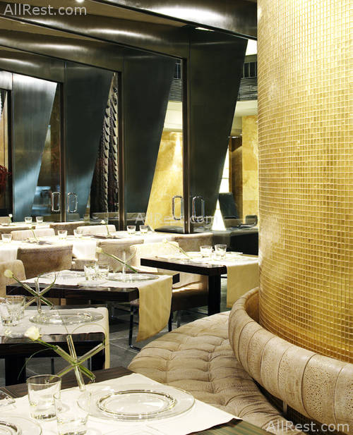 Urban Hotel 24